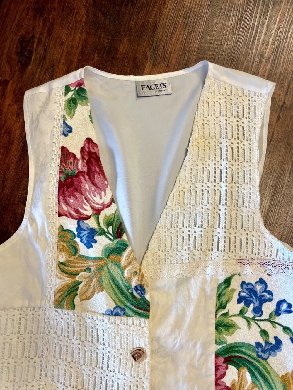 Vintage 1990s Facets Patchwork Crochet + Floral Tapestry Vest Womens Size 1X - Picture 6 of 13